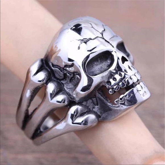 Silver Black Tibetan Silver Skeleton Ring - Picture 5 of 6